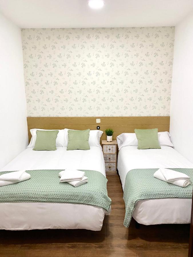 Apartamentos Fuencarral II Madrid Cameră foto
